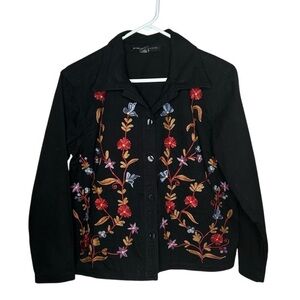 Soho Compagnie Women’s Embroidered Black Floral Button Front Jacket Size Medium
